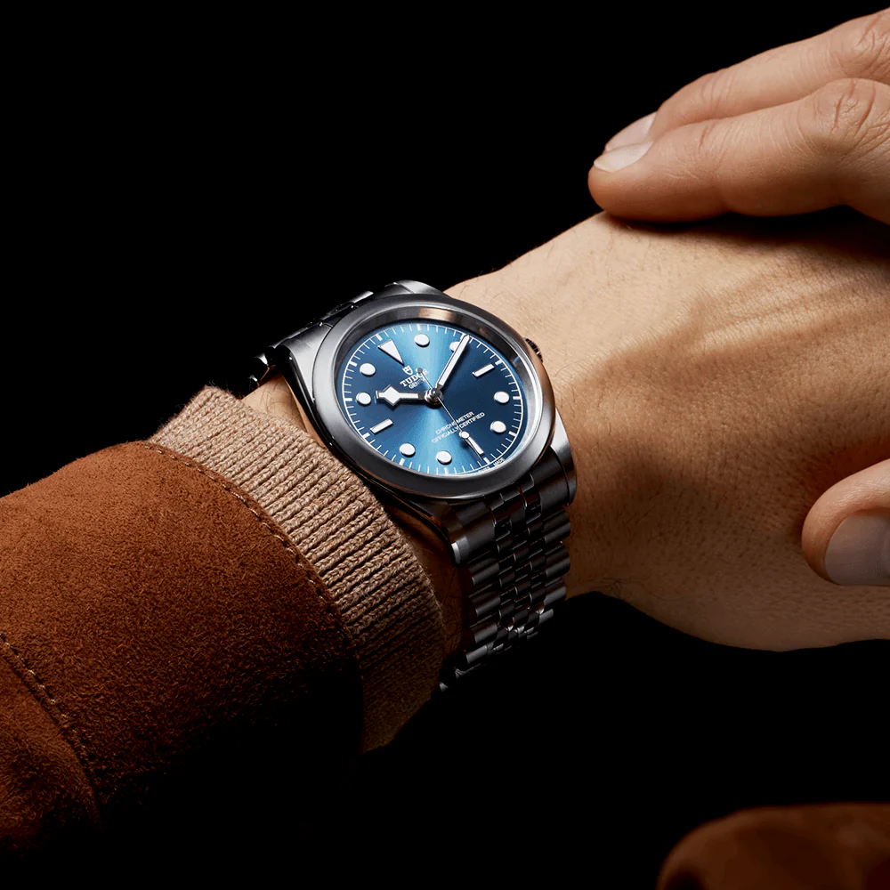 【Super Clone】TUDOR Black Bay 41mm Blue Dial Men's Five-Link Bracelet Automatic Watch M79680-0002