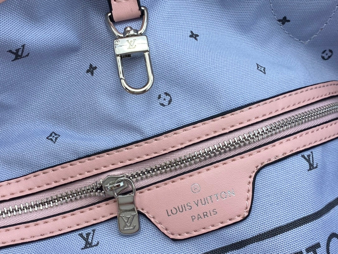 Louis Vuitton Favourite Bag Cream Beige 24Cm