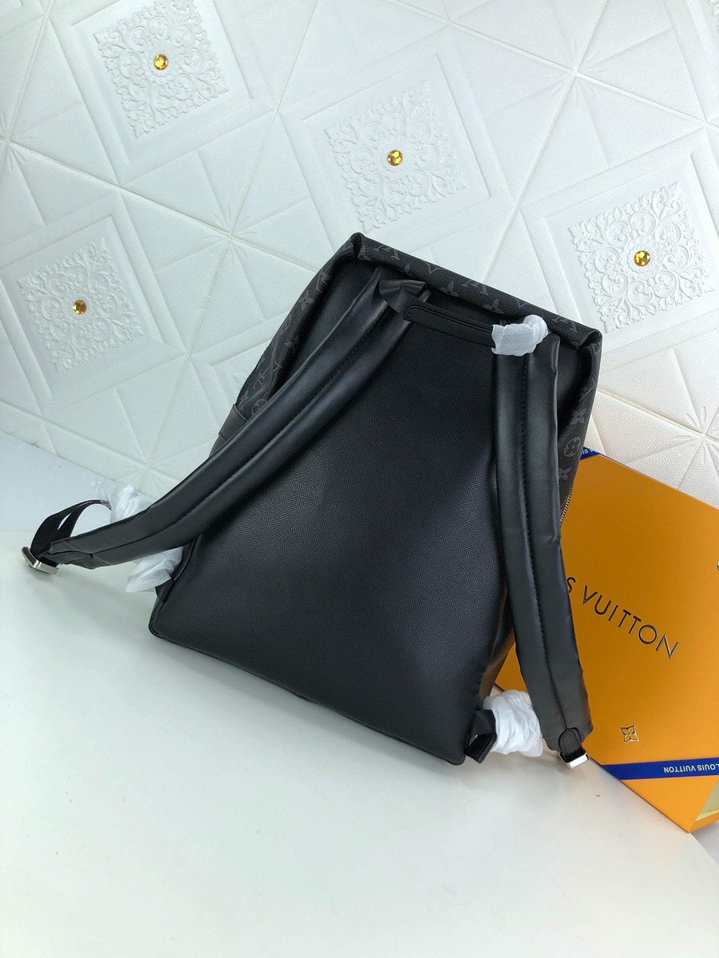 Louis Vuitton Discovery Backpack Pm Black 40Cm