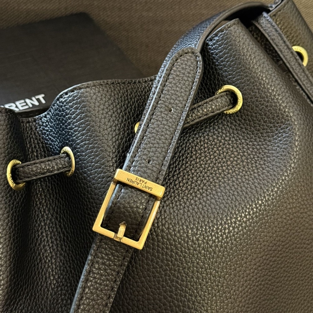 Saint Laurent Paris Vii Small Hobo In Grained Leather Black 26Cm 796626Aaduu1000