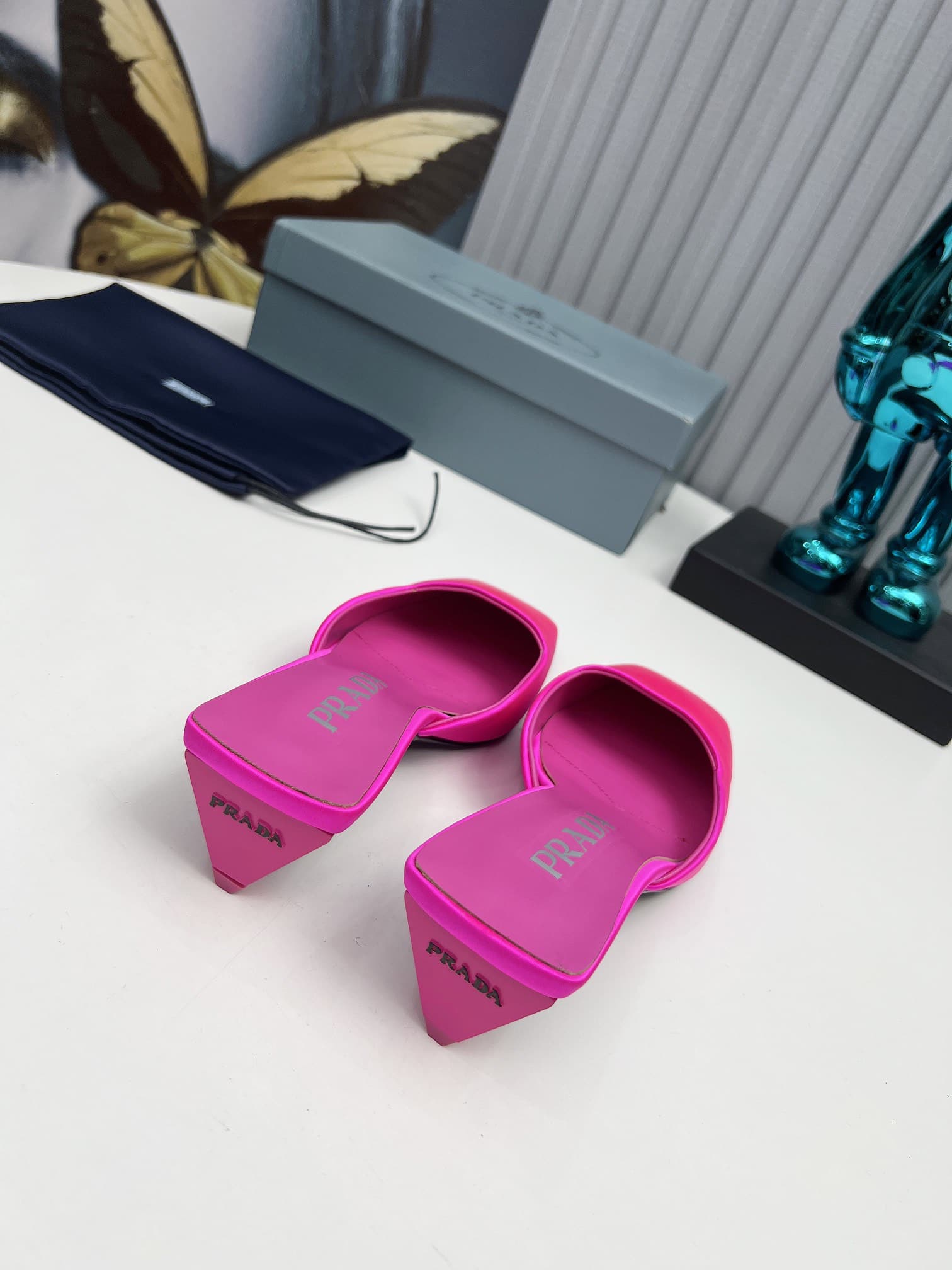 Prada Leather Mules Pink