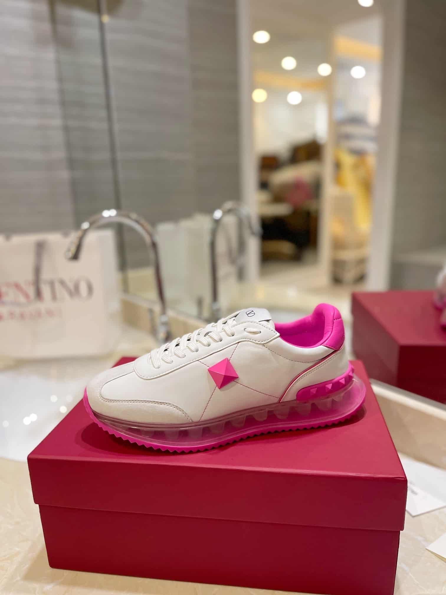 Valentino Garavani Stud Around Low Top Calfskin And Nappa Leather Sneaker Pink