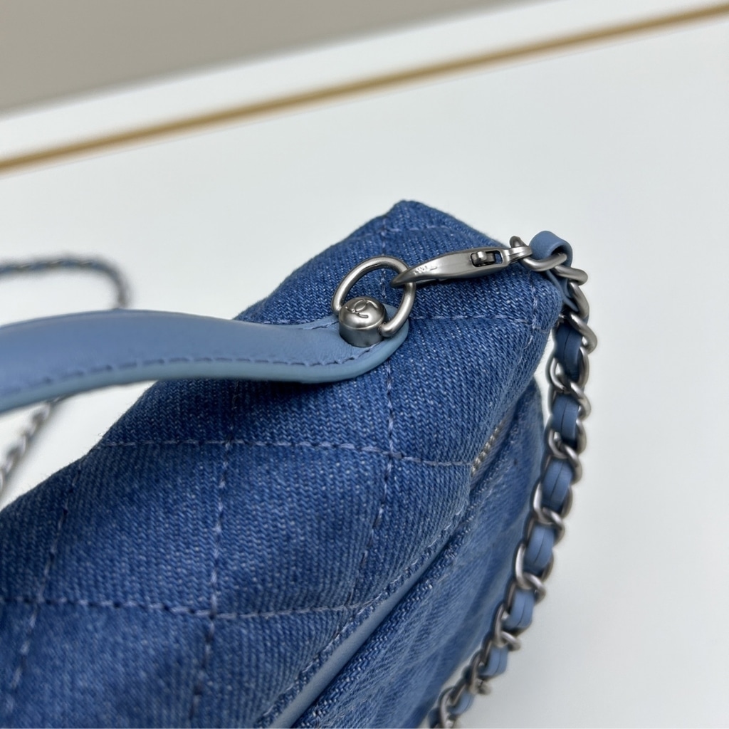 Chanel Classic Vanity With Chain Silver Tone Denim Blue 19cm