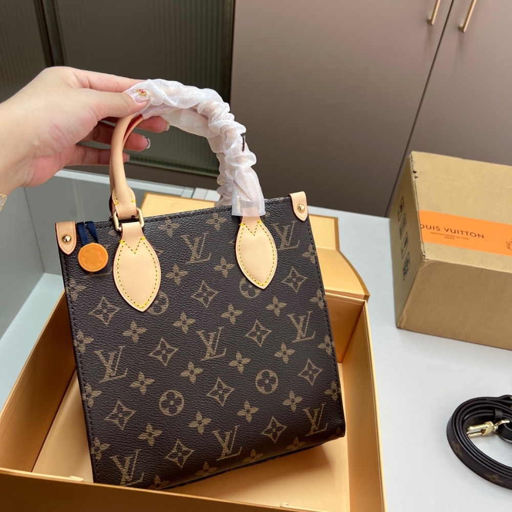 Louis Vuitton Sac Plat BB Monogram Brown 22Cm M46265
