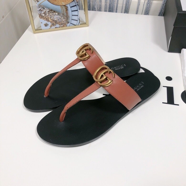 Gucci Double G Thong Leather