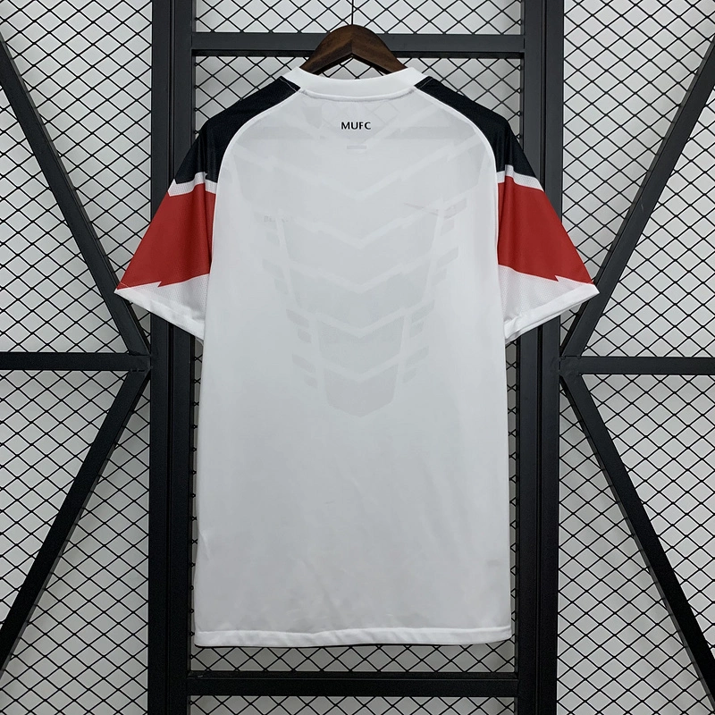 Retro 2010-11 Manchester United Away Football jersey retro