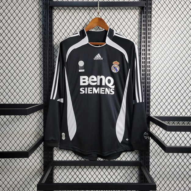 2006/2007 Retro Long Sleeve Real Madrid Away Football Shirt