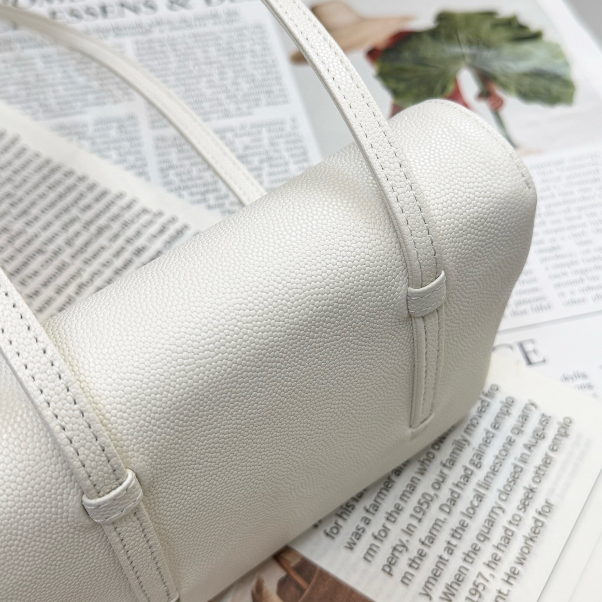 Chanel Clutch White Bag 17cm/6.7in