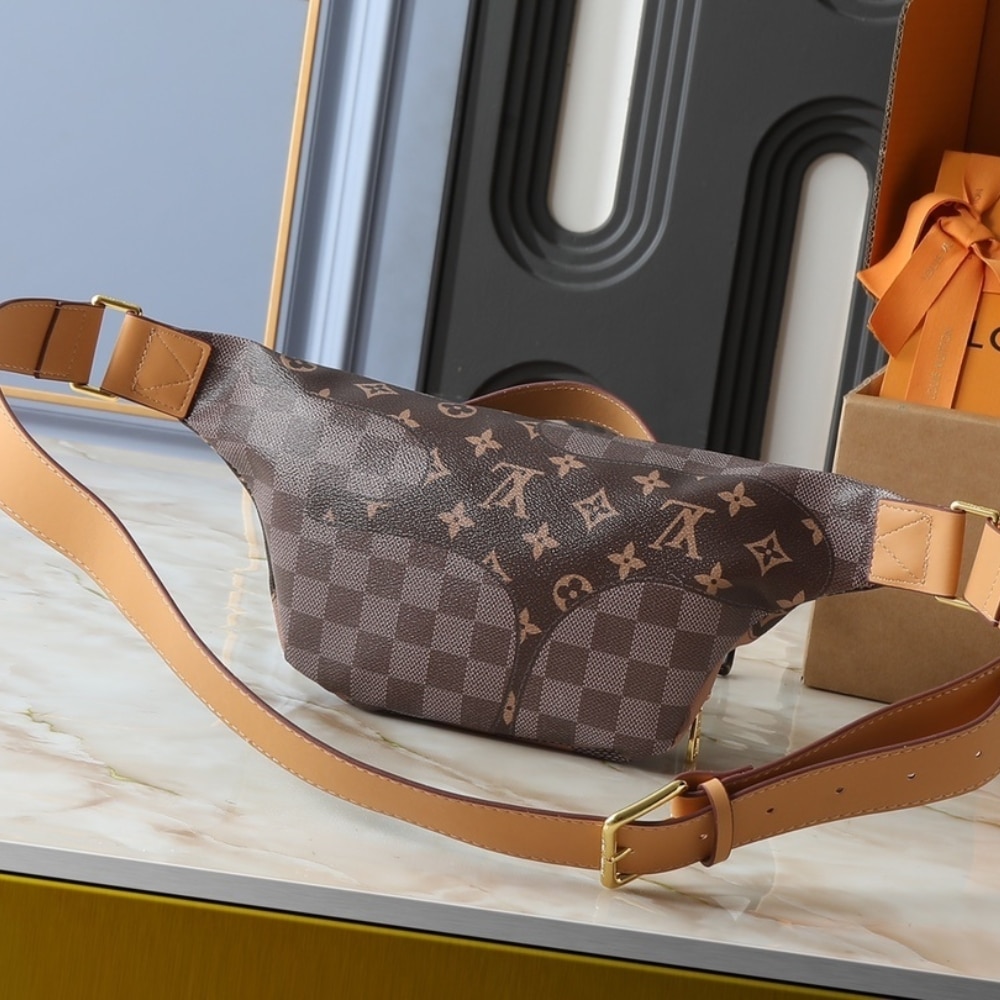 Louis Vuitton Rush Bumbag Brown 30cm M15271