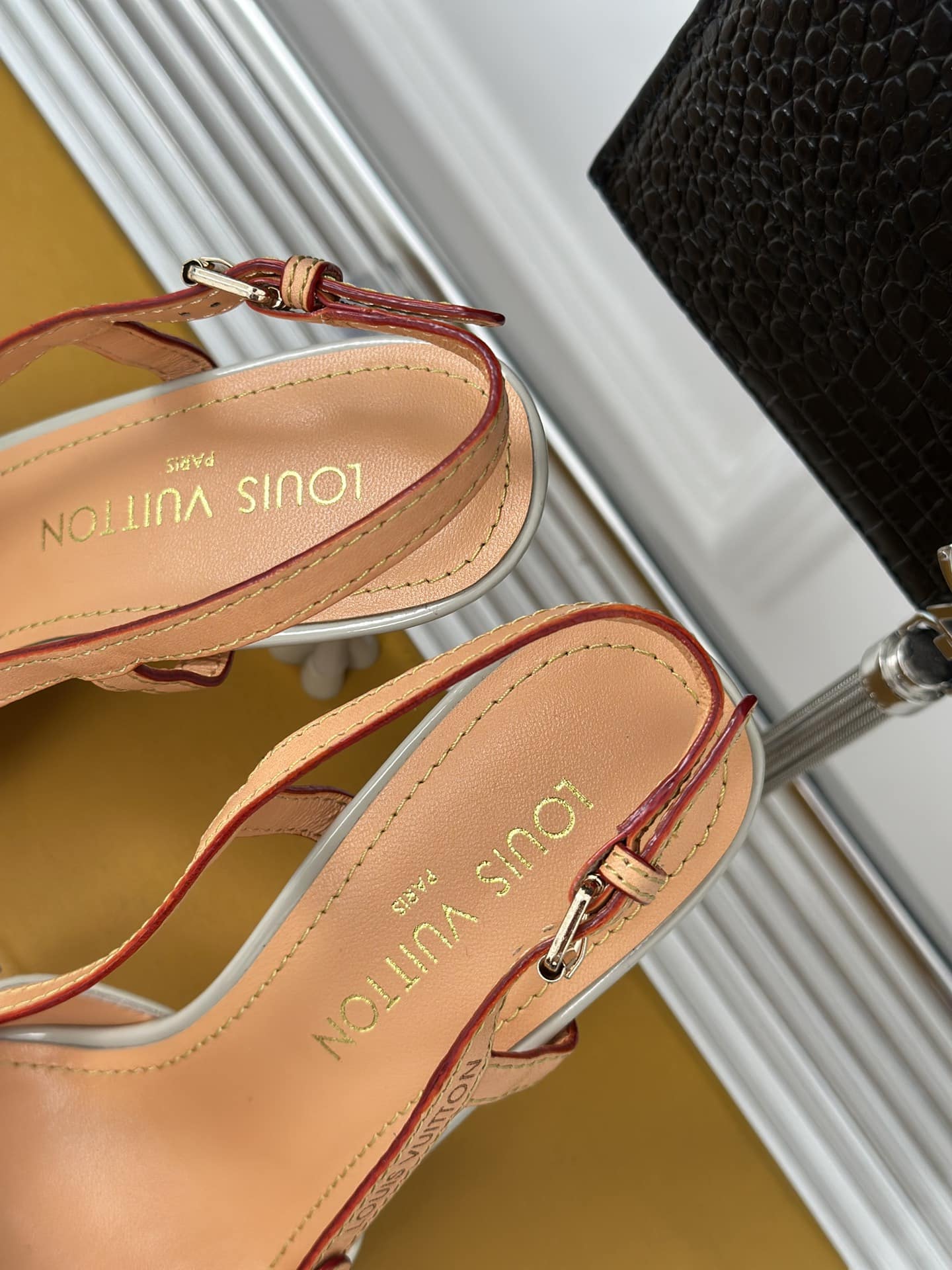 Louis Vuitton Blossom Slingback Pump Beige 1Ac8E0