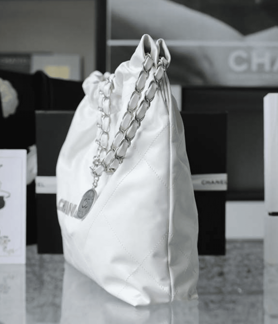 Chanel 22 Handbag White 42Cm/16.4in As3261 With Silver