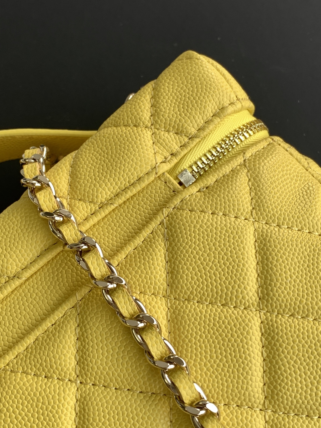 Chanel 25C Vanity Case Yellow 20cm