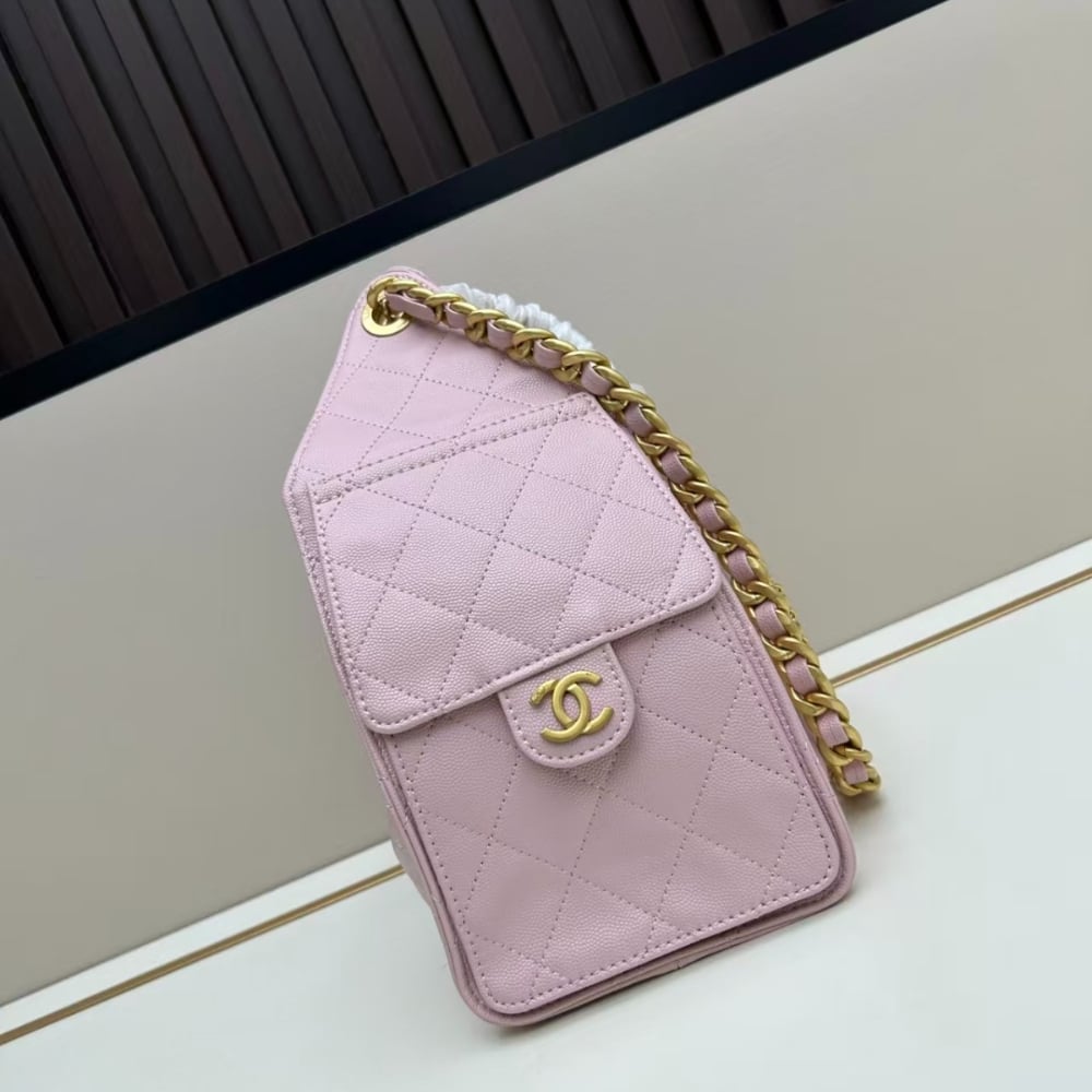 Chanel 25 Small Handbag Grained And Gold Tone Metal Light Pink 26cm AS5293 B20304 NAGEO