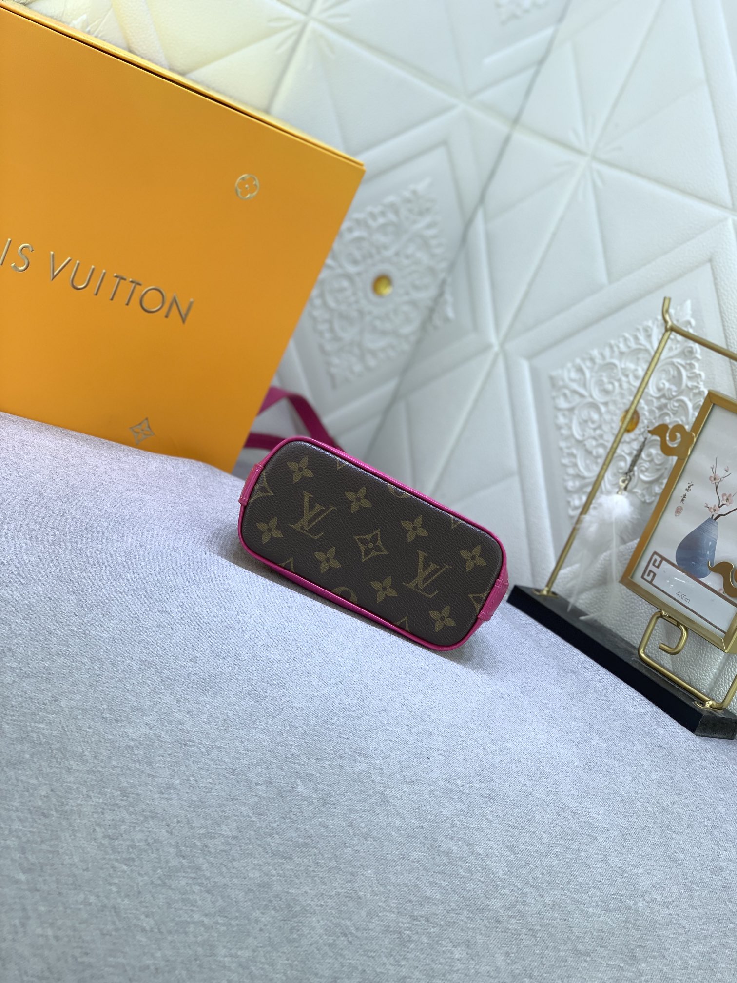 Louis Vuitton Mini Alma Monogram Canvas Mix With Pink 18Cm M83206