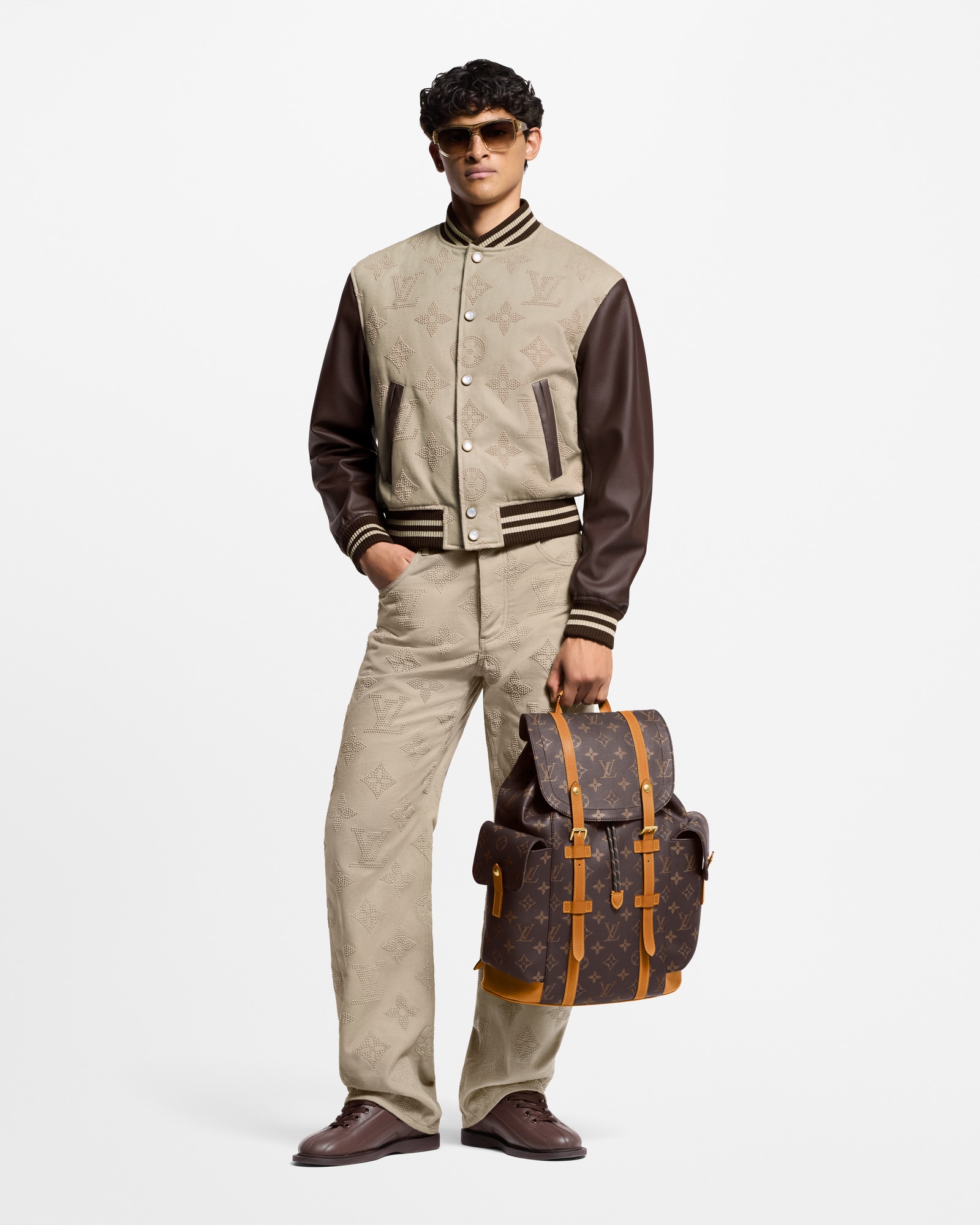 Louis Vuitton Christopher Mm M14038