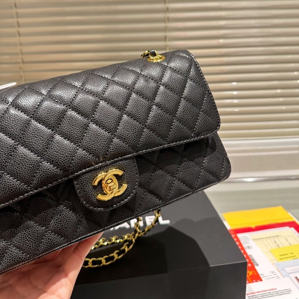 Chanel Medium Classic Handbag Grained And Gold Tone Metal Black 26Cm A01113 Y01864 C3906