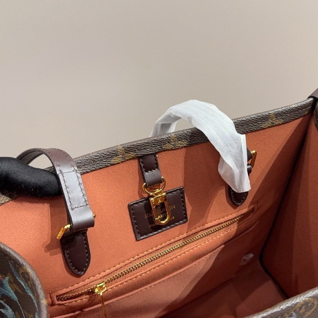 Louis Vuitton Onthego MM Monogram Canvas Ebene 32cm