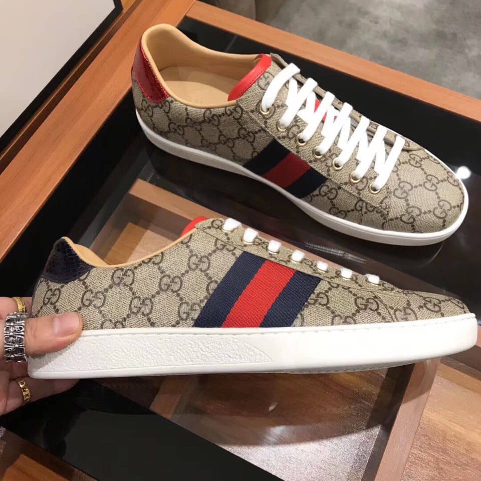 Gucci Women’S Ace Supreme