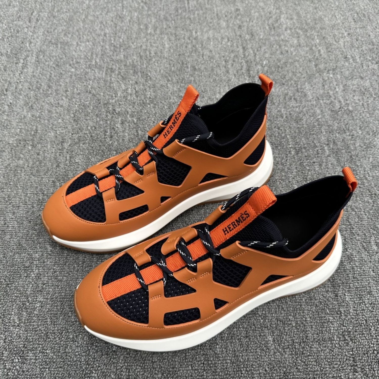 HERMES KATANA SNEAKER MARINE