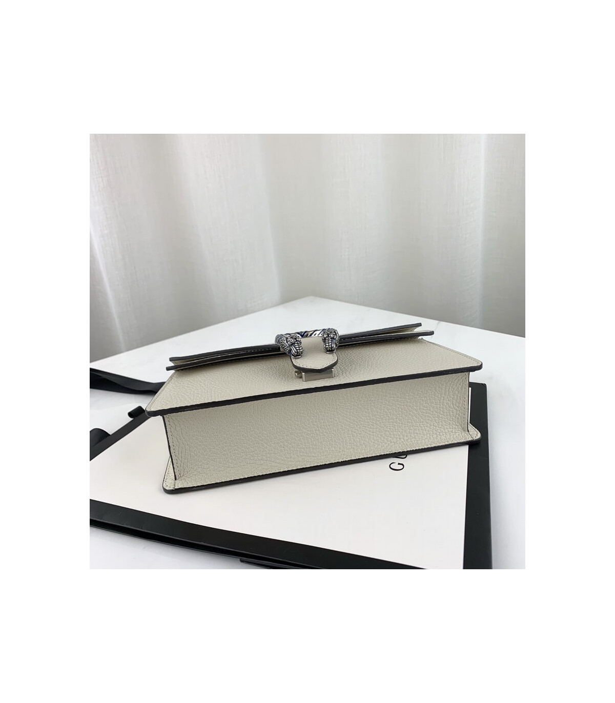 Gucci Dionysus Small Shoulder Bag in White Leather