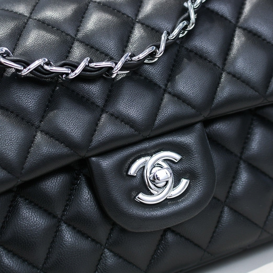 Chanel Medium Classic Flap Bag Silver Hardware Black 25Cm A01113 Y01480 94305
