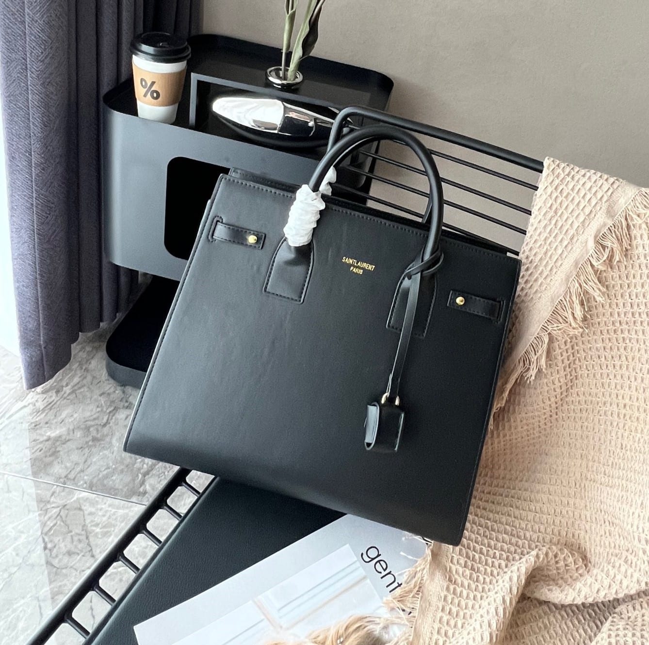 Saint Laurent Sac De Jour Supple Baby In Grained Leather 32Cm Black