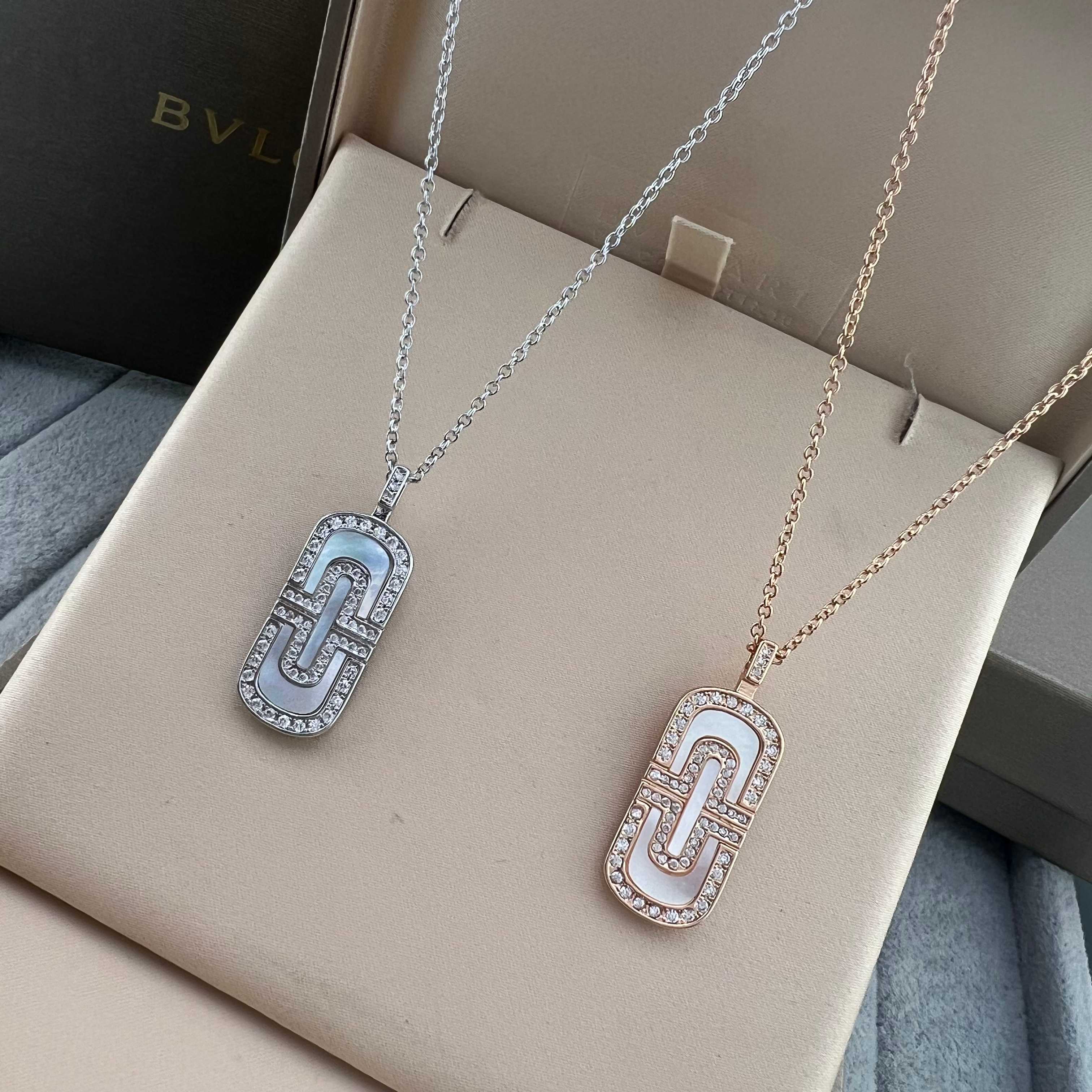 Medium white mother-of-pearl diamond paper clip necklace