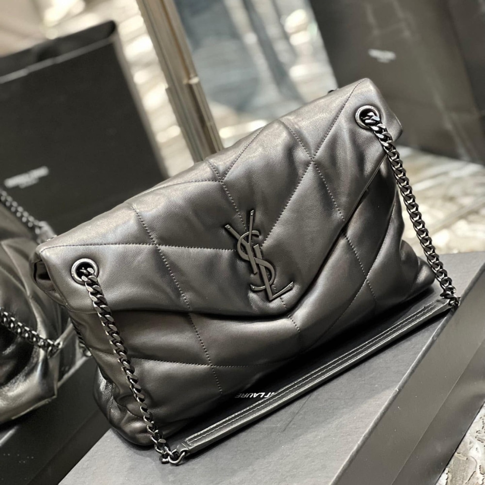 Saint Laurent Puffer Medium In Matte Leather Black 35cm 5774751EL081000