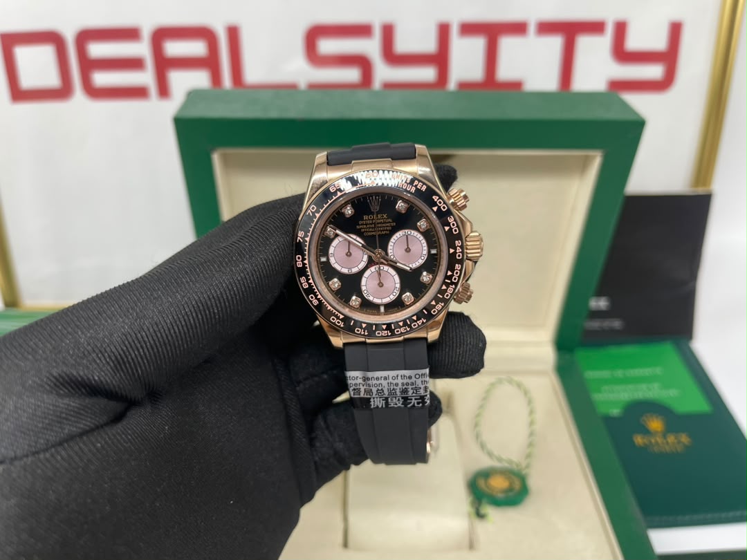 Rolex Daytona 40 mm Sundust Dial 126515LN