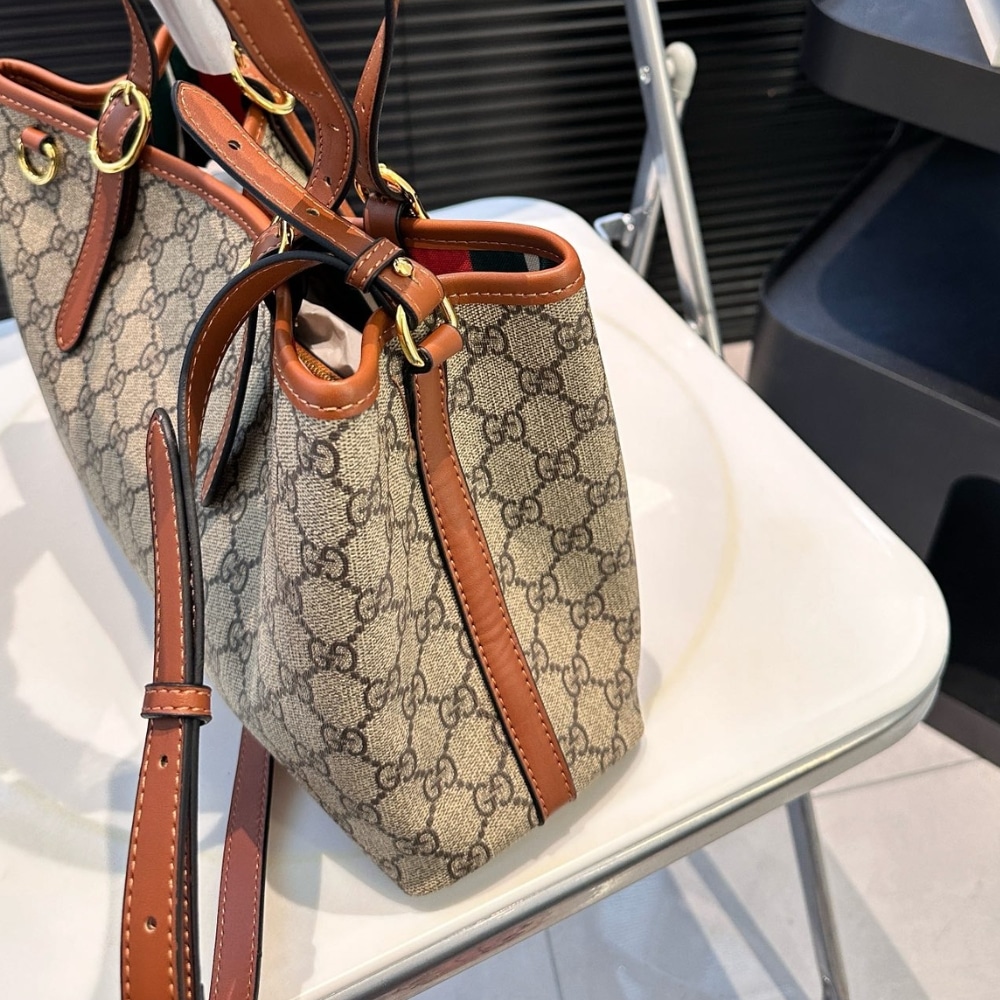 Gucci Gg Emblem Small Tote Bag Beige And Dark Brown 31Cm
