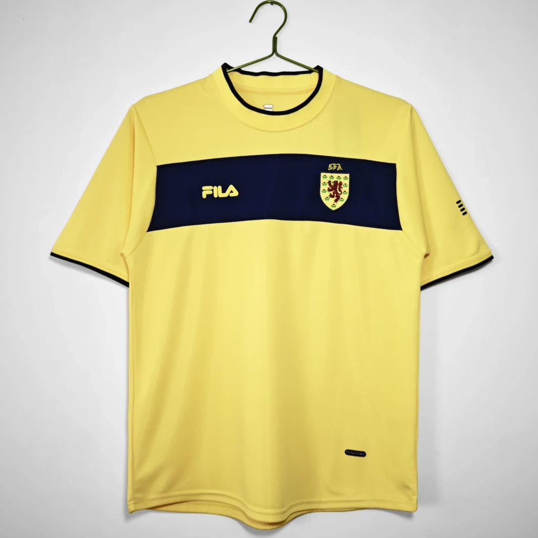 retro 2002 Scotland away retro football jersey Fan version