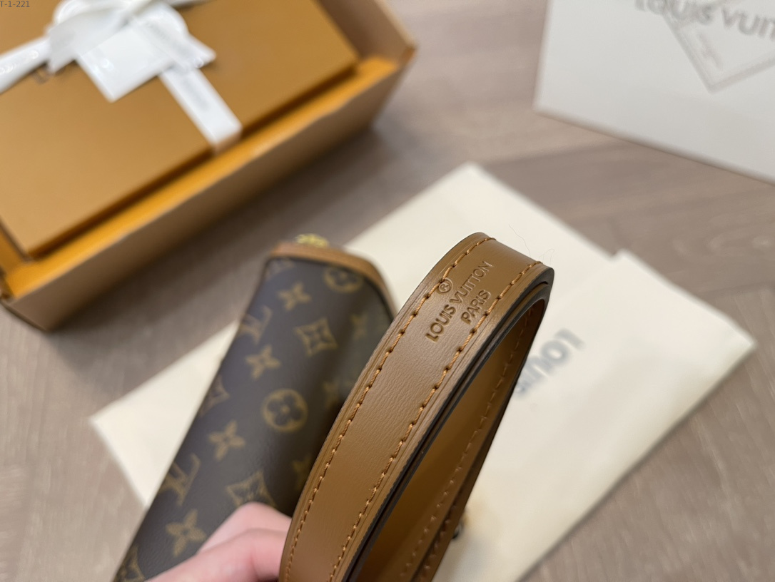 Louis Vuitton Mini Dauphine Autres Toiles Monogram 25Cm M45959