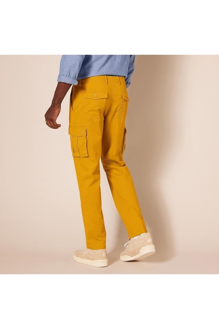 Men's Straight-Fit Stretch Cargo Pant (Available in Big & Tall)