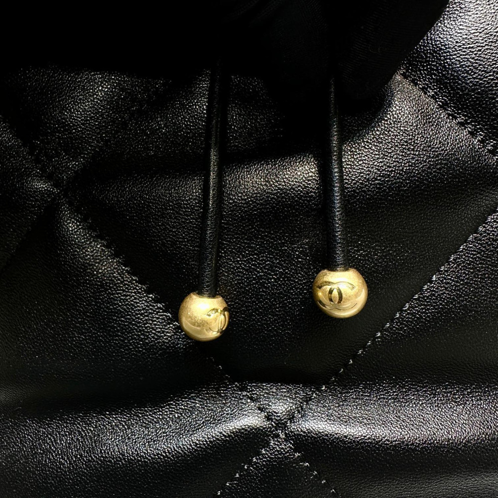 Chanel 19 Backpack Black Quilted Lambskin 26cm