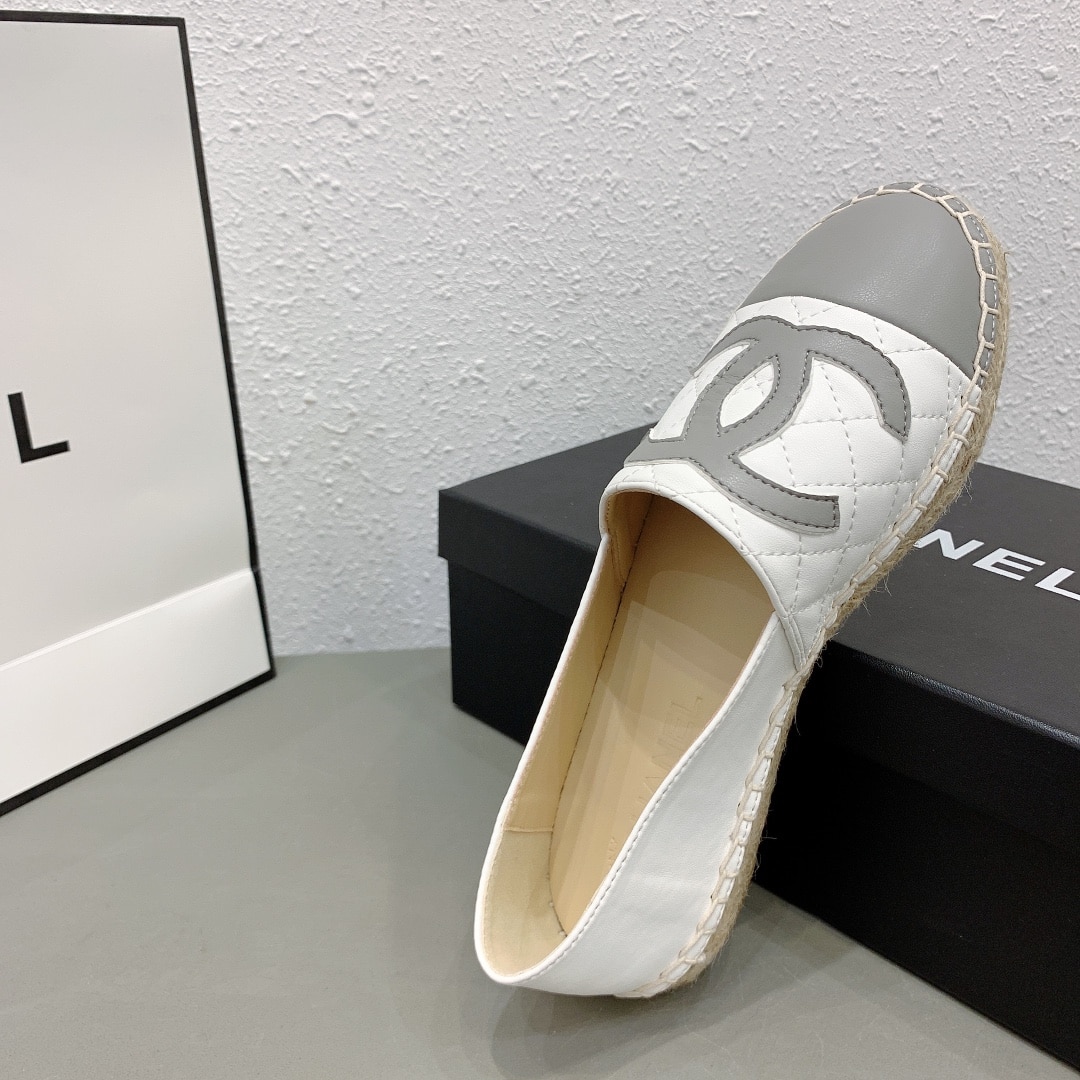 Chanel Cc Espadrilles White Gray