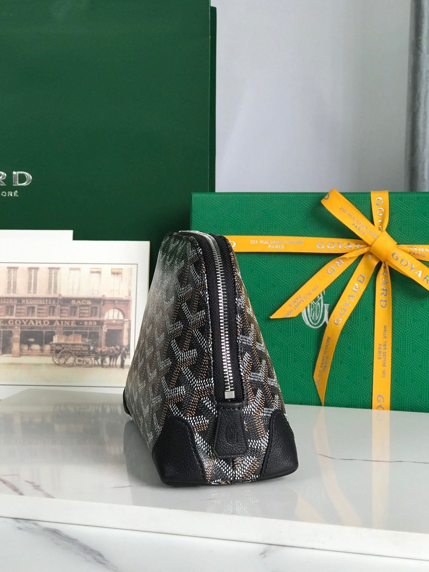 Goyard Vendôme Cosmetic Pouch 17 Cm Black Goyardine Canvas And Calfskin Trim