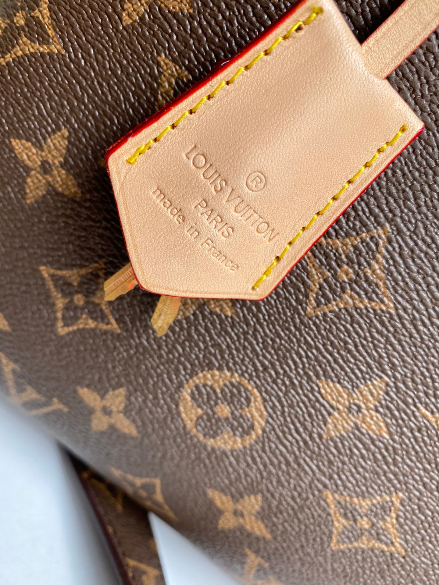 Louis Vuitton Montaigne BB 29Cm M41055