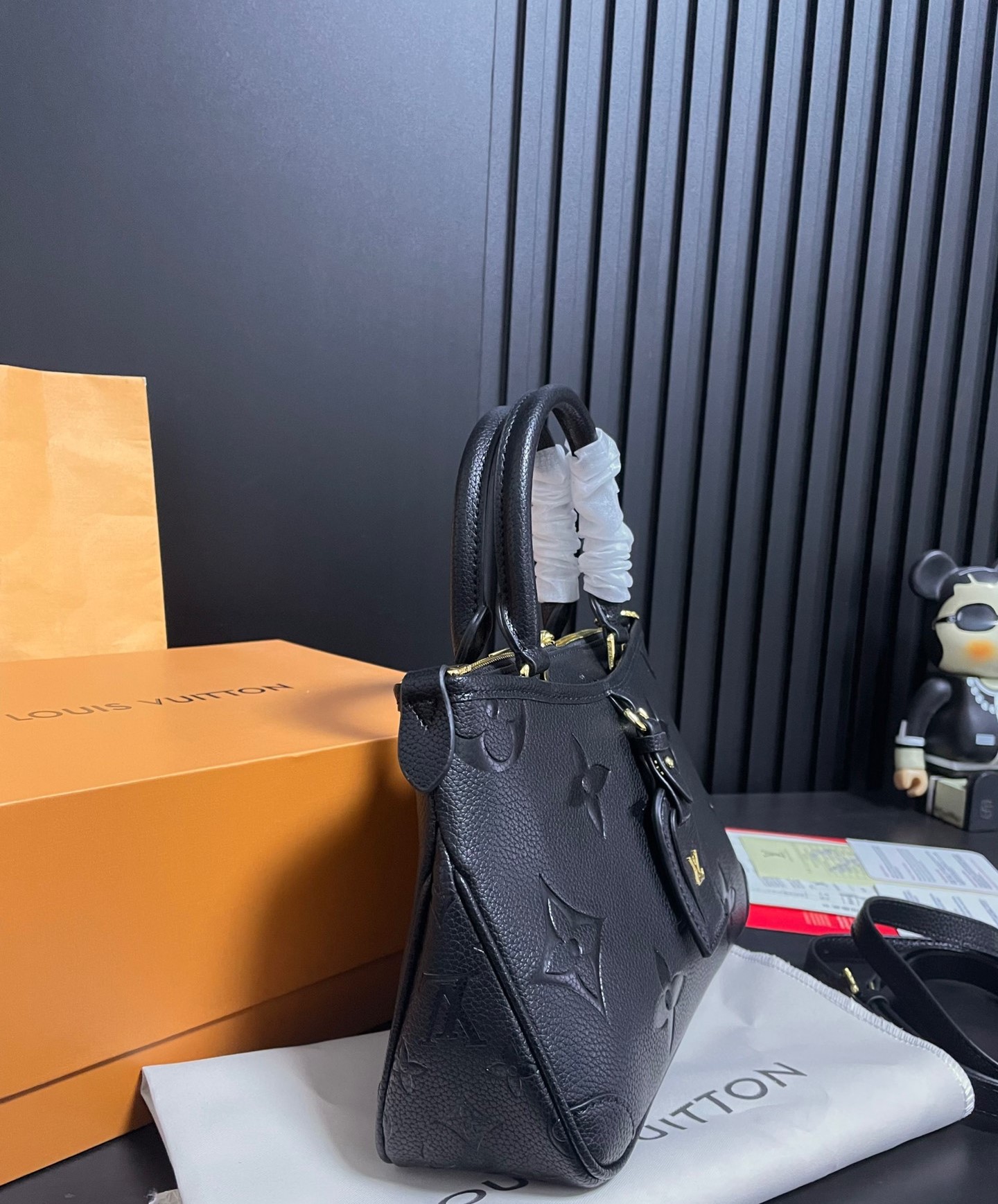 Louis Vuitton Trianon Pm Monogram Empreinte Black 28Cm M46488