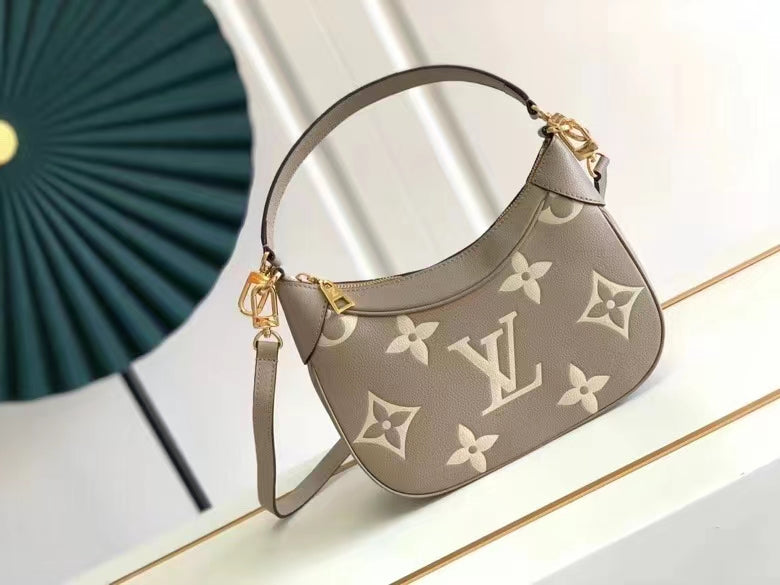 Louis Vuitton Bagatelle 22Cm Tourterelle Gray