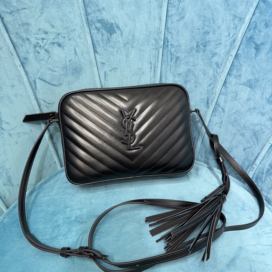 LOU quilted leather camera bag MONOGRAM SAINT LAURENT shoulder bag-black
