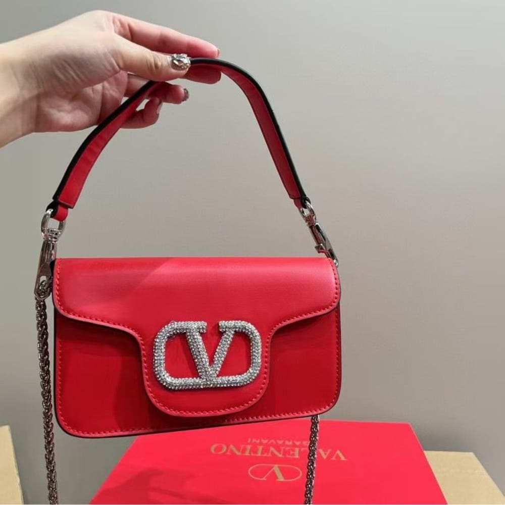 Valentino Locò Small Shoulder Bag In Red