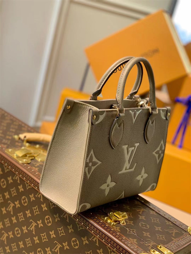 Louis Vuitton LV OnTheGo East West M46653 Beige 25cm