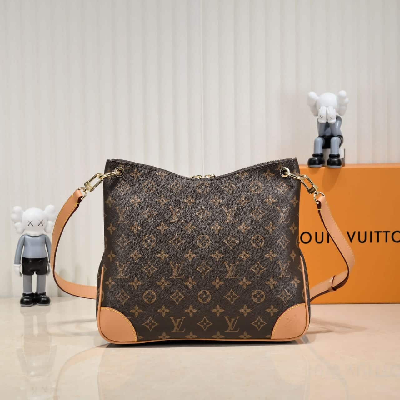 Louis Vuitton Odéon MM Monogram Canvas Shoulder Bag Brown 31 cm M45355