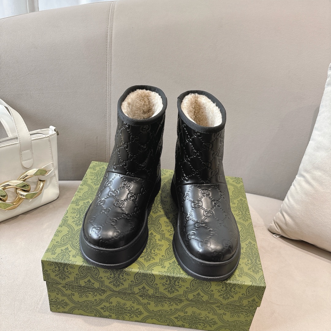 Gucci Women?S Boot Gg Leather Black