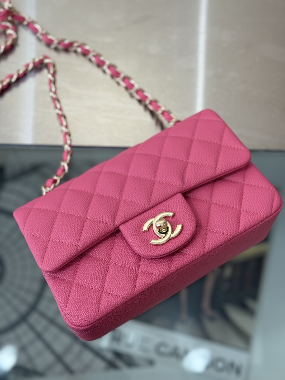 Mini Classic Flap Handbag（Pink）