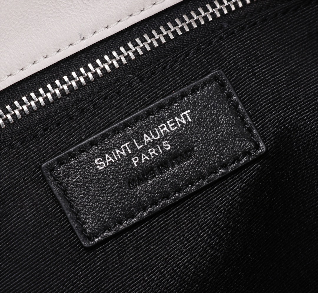 Saint Laurent Puffer Small In White Leather Silver Hardware 29cm