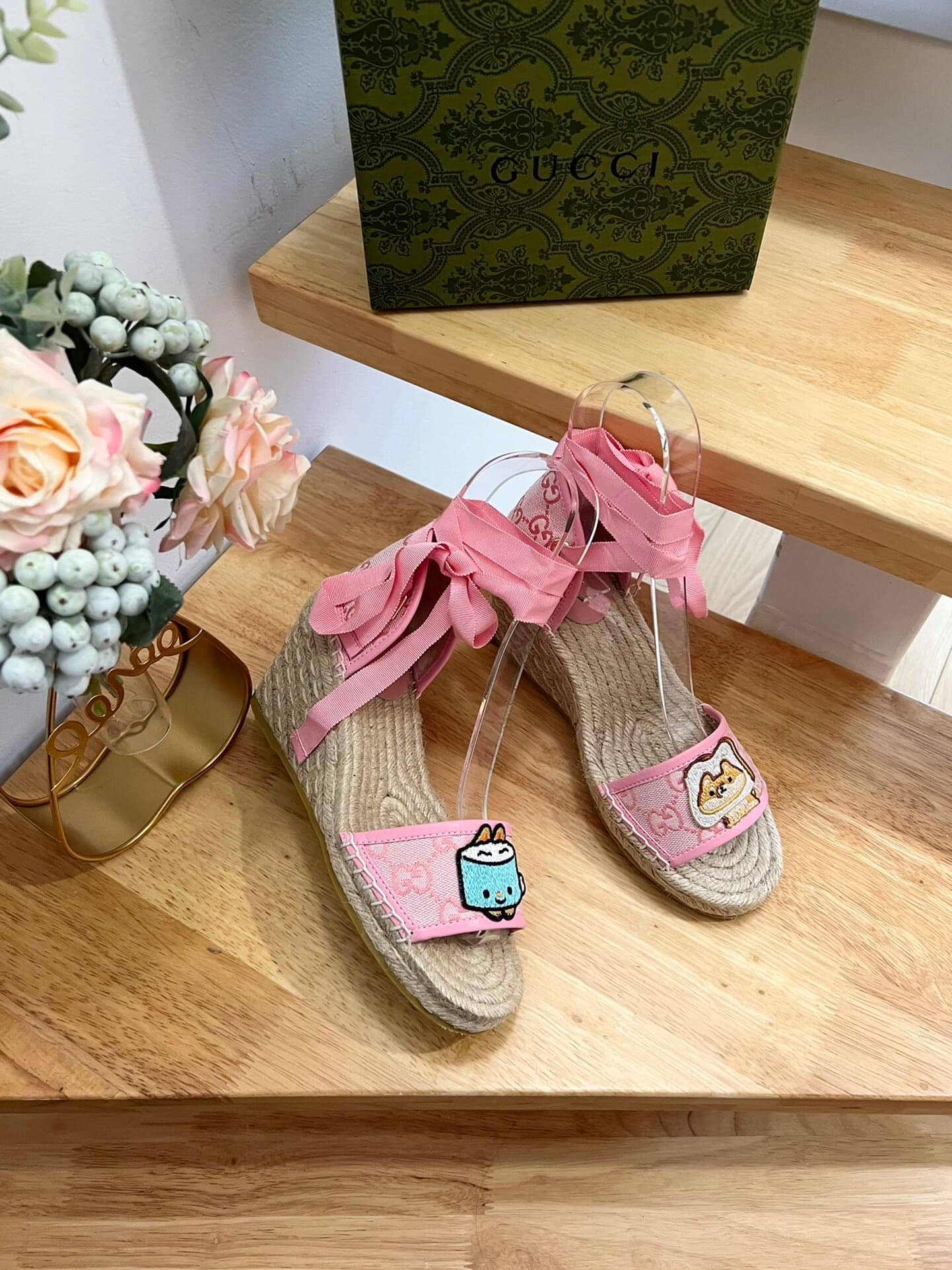 Gucci Women’S Gg Espadrille With Patch Pink