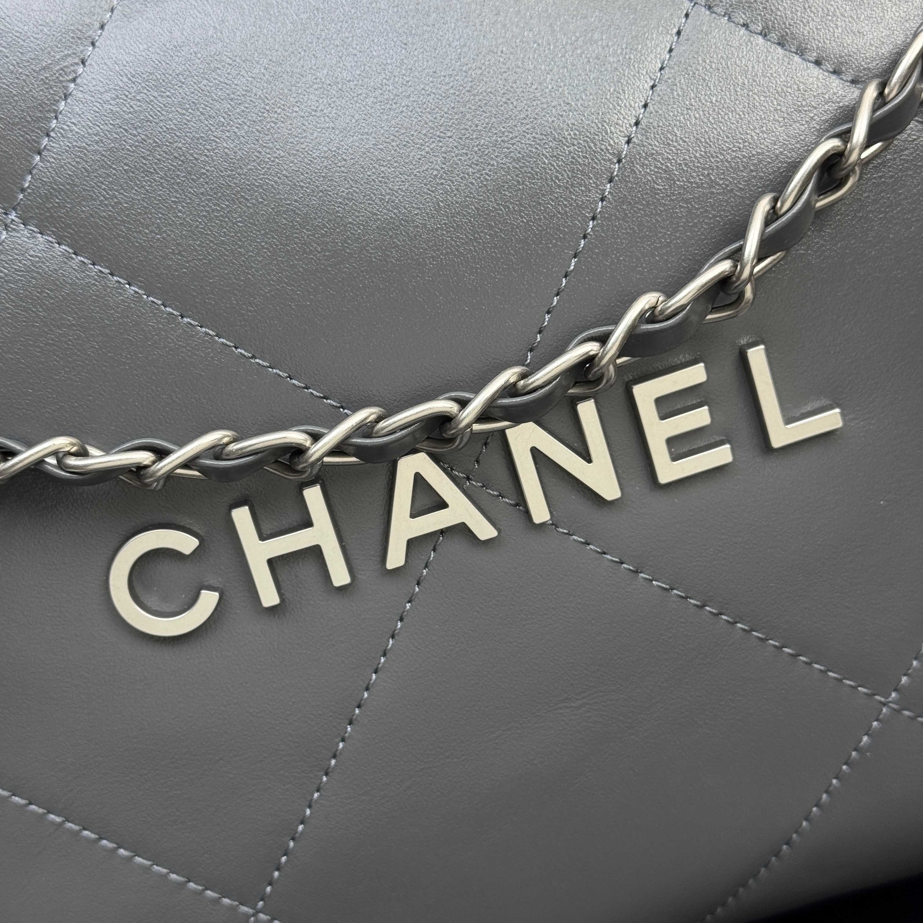 22 Bag Quilted Shiny Calfskin in Dark Grey (Silver Hardware)