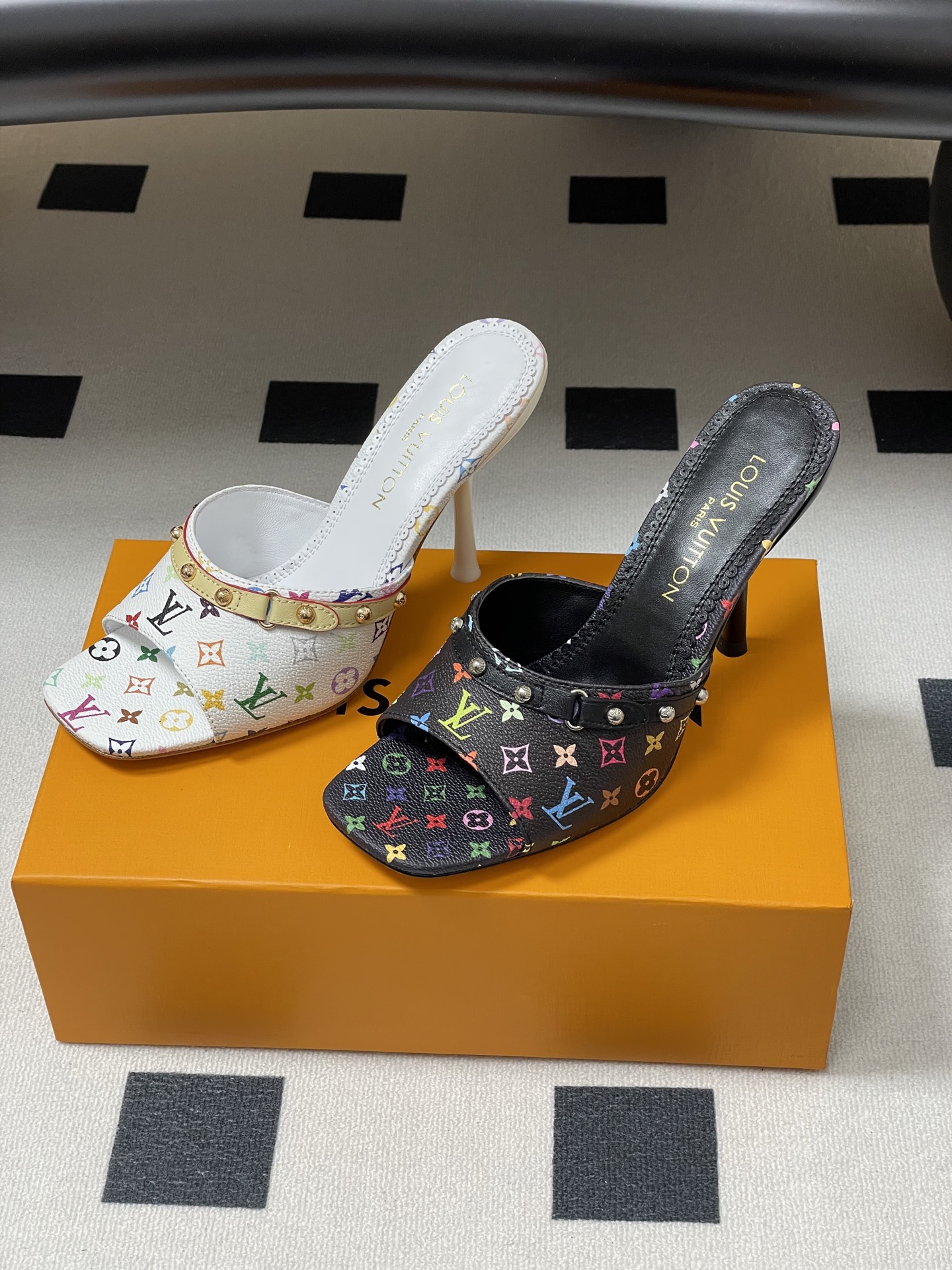 Louis Vuitton LV x TM 6AM Mule 1AGWT2 Black