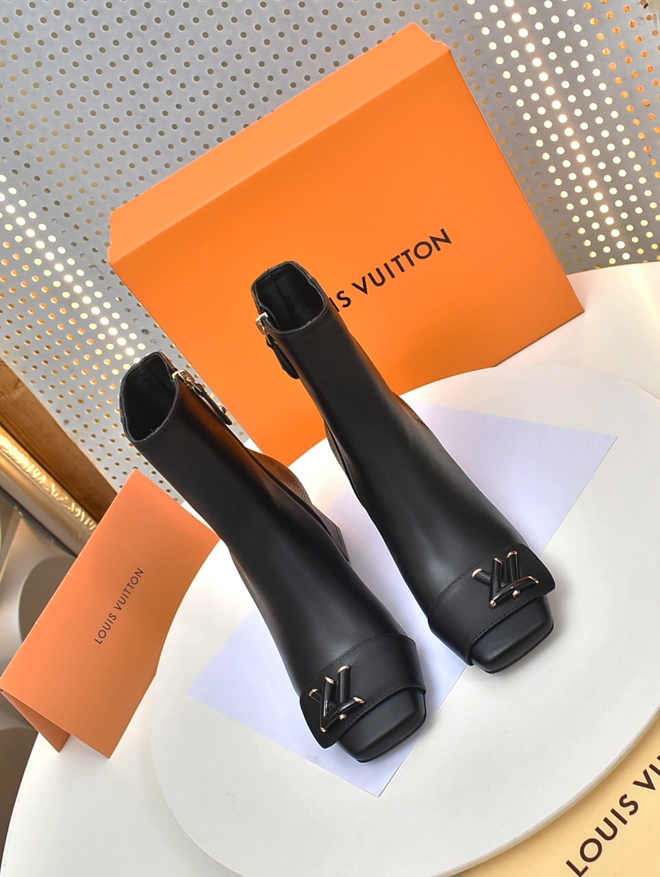 Louis Vuitton Shake Ankle Boots Black And Brown